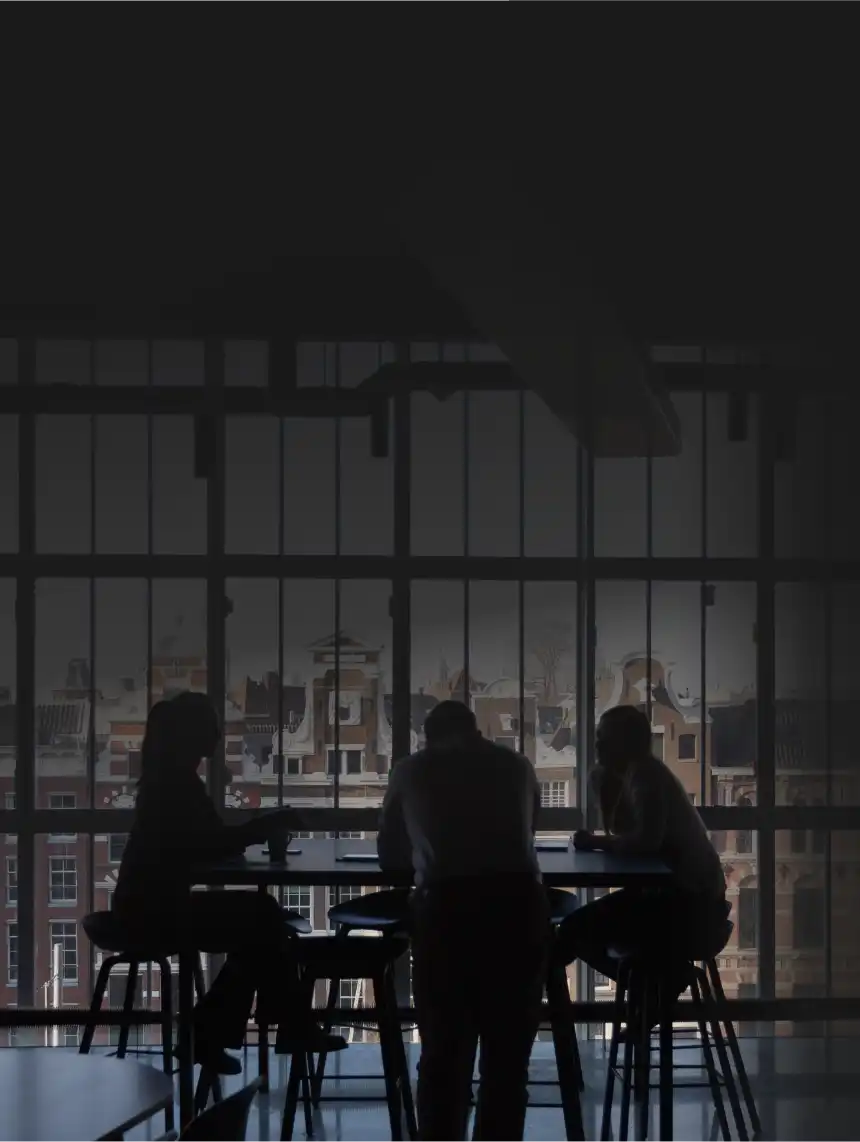 partners bg image phone